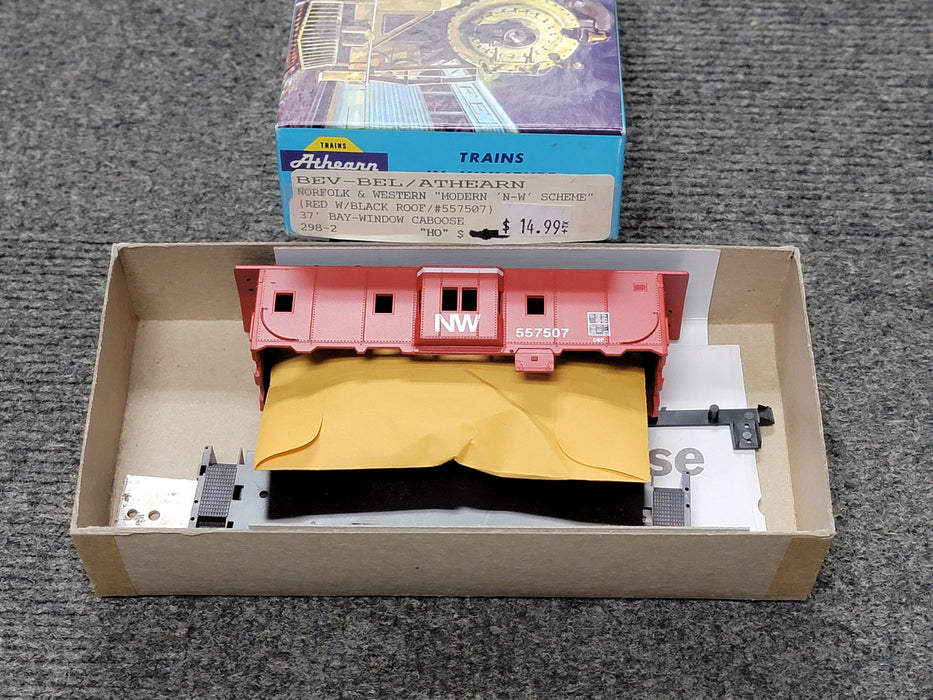Athearn/Bev-Bel 298-2 HO Scale (Blue Box Kit) Bay Window Caboose NW 557507 - NOS