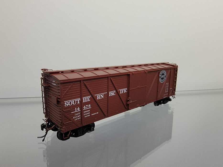 Rapido Trains 171002A HO Scale B-50-15 Boxcar Southern Pacific "1946 to 1952" SP # Varies