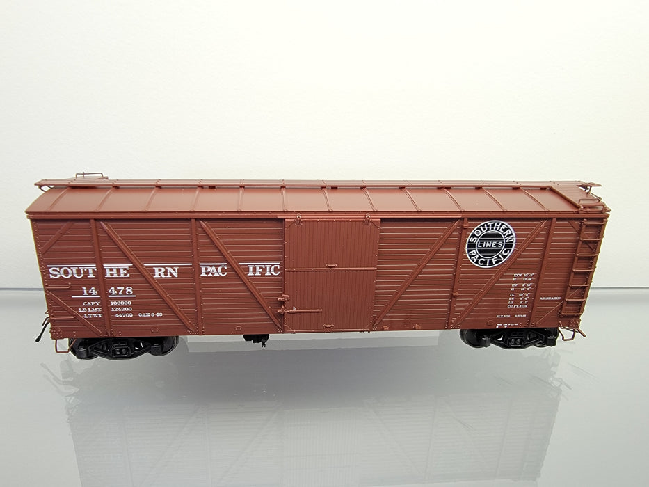 Rapido Trains 171002A HO Scale B-50-15 Boxcar Southern Pacific "1946 to 1952" SP # Varies