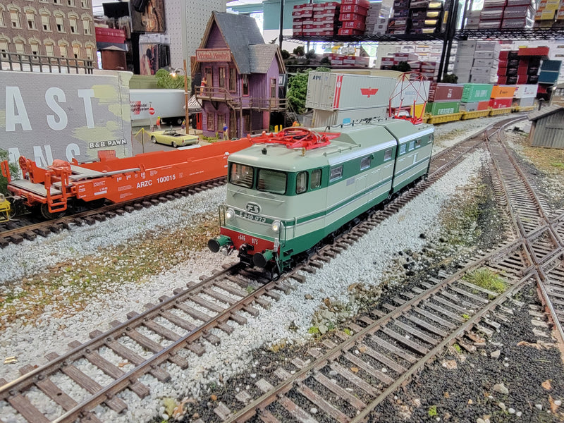 ACME 60165 HO Scale Electric Locomotive Class E 645 FS E 646.073 with DCC - USED