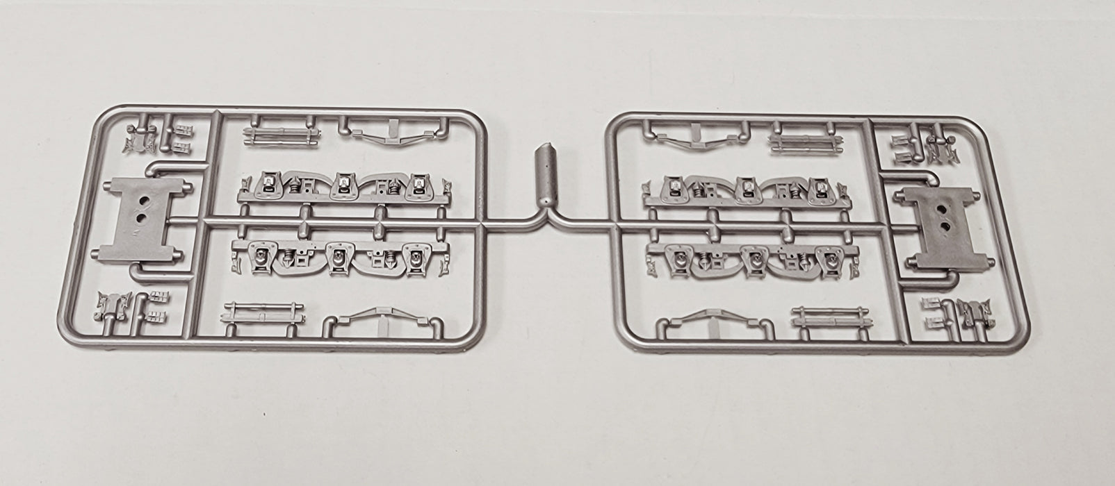 Branchline Trains 150001 HO Scale Pullman Bottom Equalized 2411 Truck Kit Silver 1 Pair