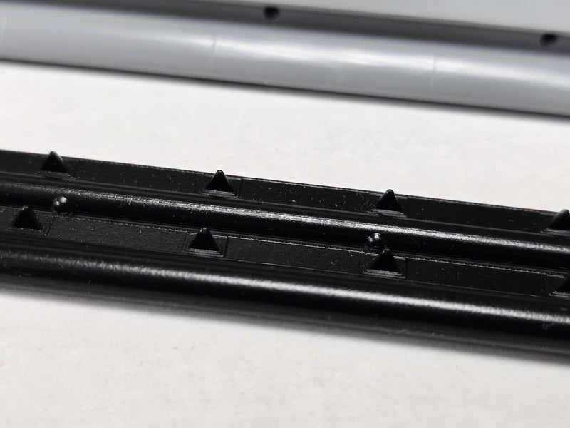 Branchline Trains 151011-W HO Scale 80' Coach Roof with Ward Vents