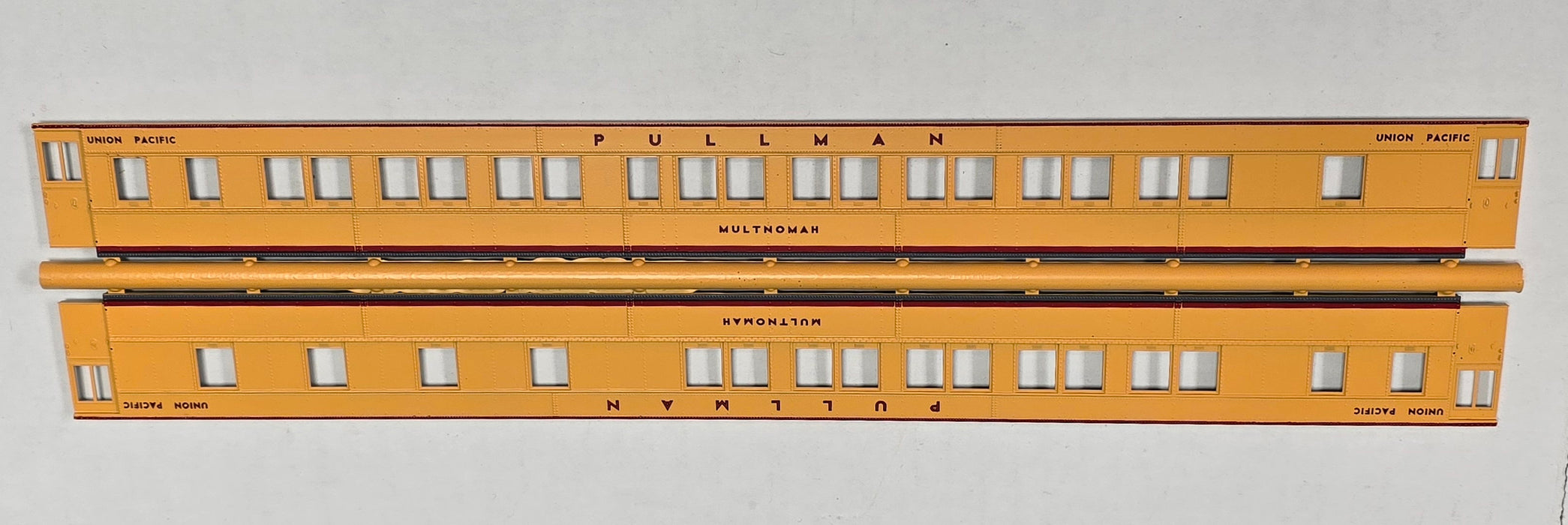 Branchline Trains HO Scale Pullman 10-1-2 3585 UP "Multnomah" Car Sides (1 Set)