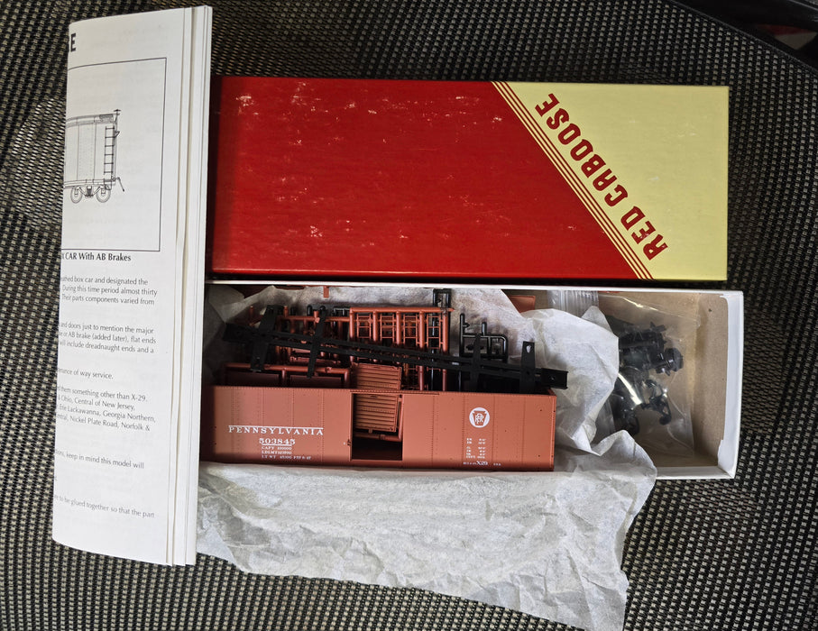 Red Caboose RR-7010-37 HO Scale 40' X-29 Boxcar Kit Pennsylvania PRR 503845 - NOS