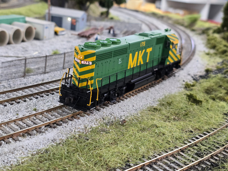 Atlas 9196 HO Scale EMD GP40 MKT 175 with DCC - USED