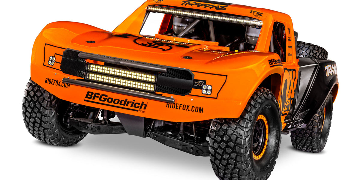 Traxxas 85086-4 Unlimited Desert Racer (UDR) Pro-Scale 4x4 Orange