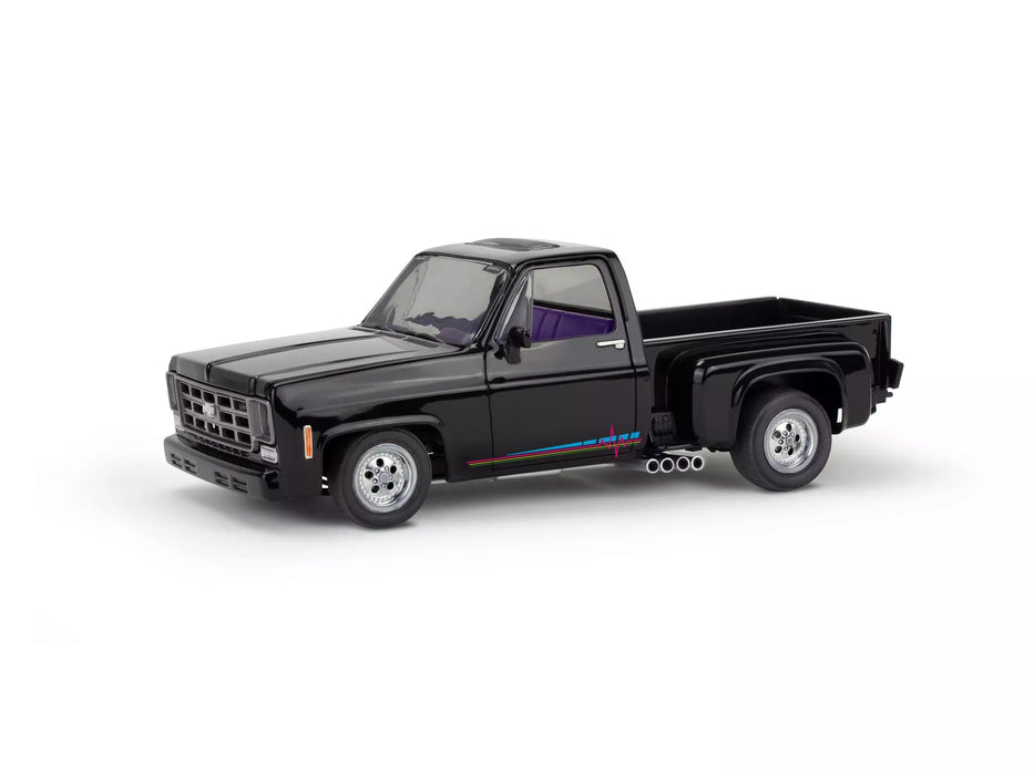 Revell 14552 1/25 '77 Chevy Street Pickup Skill Level 4 Model Kit