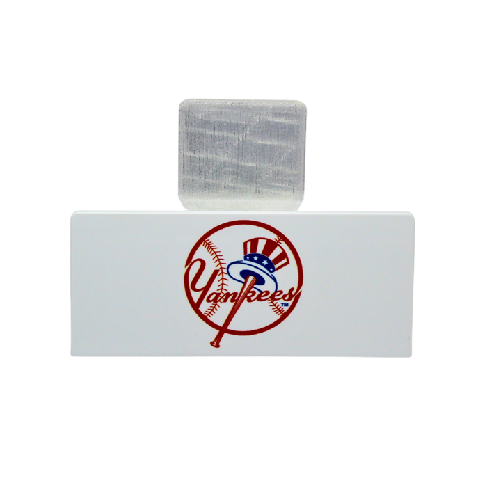 Stand Up Displays New York Yankees™ Card Stand