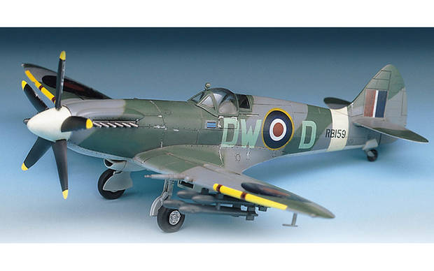 ACADEMY 12484 1/72 RAF Spitfire Mk. XIV-C Model Kit