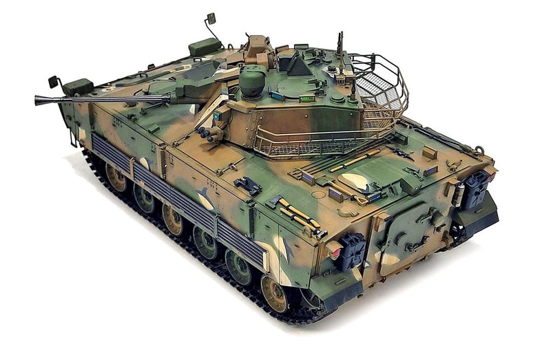 ACADEMY 13566 1/35 South Korea ROK Army K-21 IFV Model Tank Kit