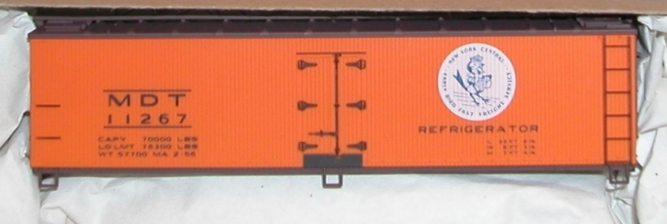 Accurail 3379 HO Scale 40' Wood Reefer Kit New York Central "Early Bird" MDT - NOS (#'s Vary)