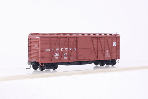Accurail 4208 HO Scale 40' Outside Braced Boxcar Kit Pennsylvania PRR - NOS