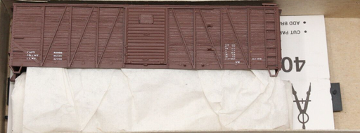 Accurail 4498 HO Scale 40' Outside Braced Steel Door Boxcar Kit - Data Only Mineral Red - NOS