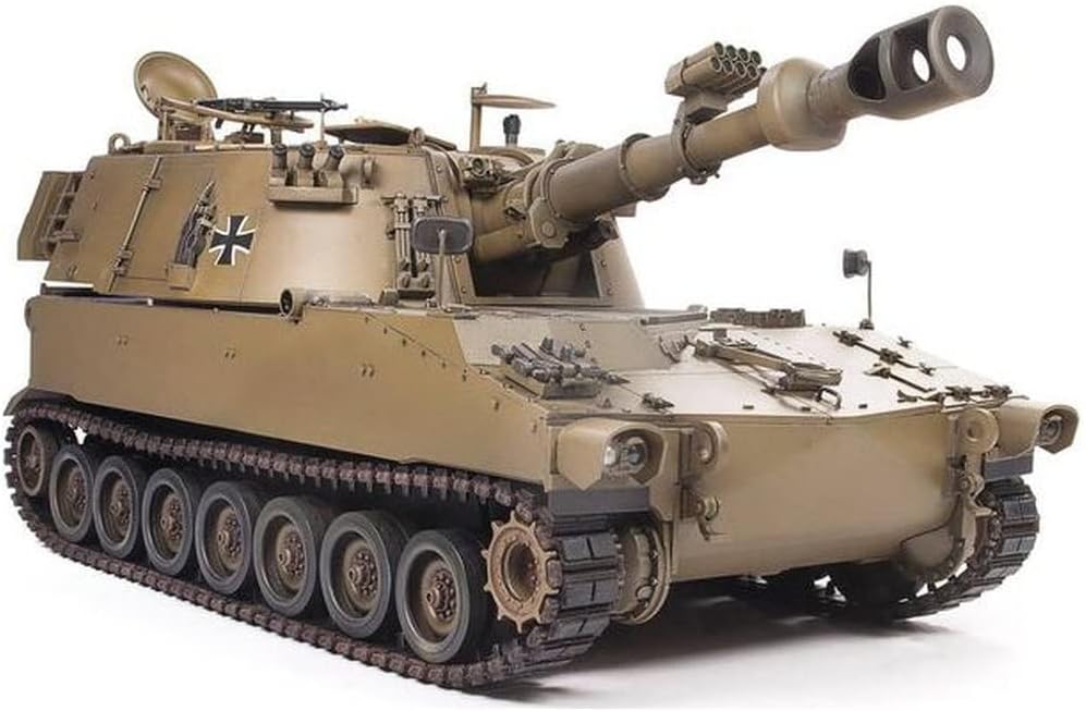 AFV Club AF35330 1/35 German Self-Propelled Howitzer M109G 155mm /L23 Model Kit