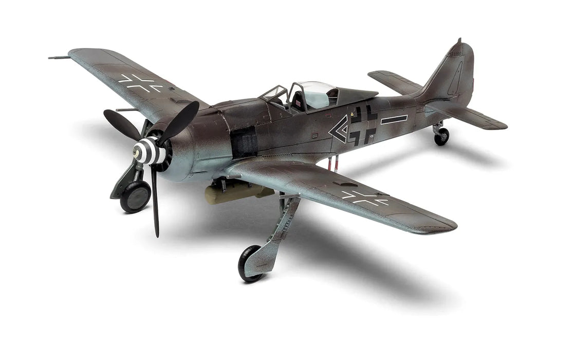 AIRFIX A02066A 1/72 Focke-Wulf Fw190A-8/F-8 Model Aircraft Kit