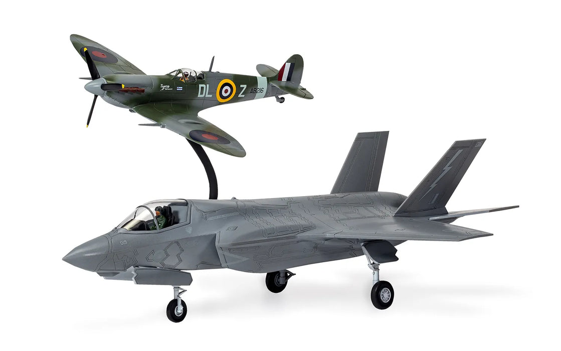 AIRFIX A50190 1/72 Supermarine Spitfire & F35B Lightning II Fighter Gift Set (With Paint & Glue)
