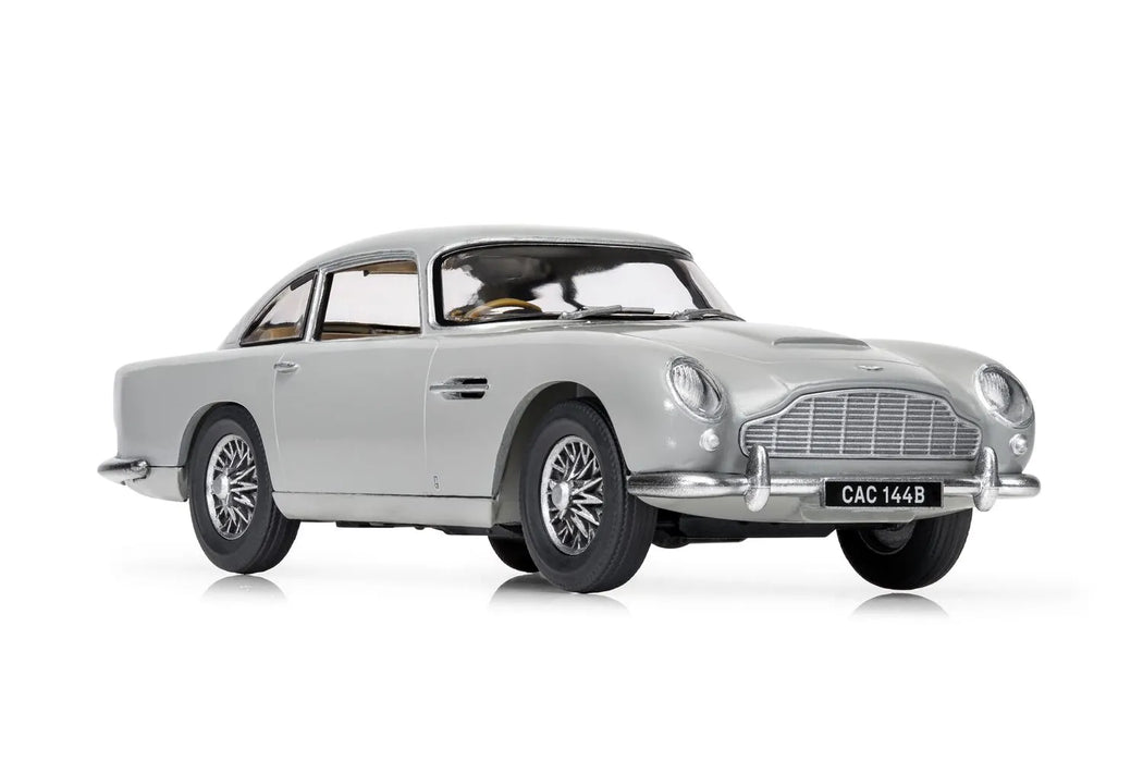 AIRFIX A55011 1/43 Aston Martin DB5 Small Starter Set (With Paint & Glue)