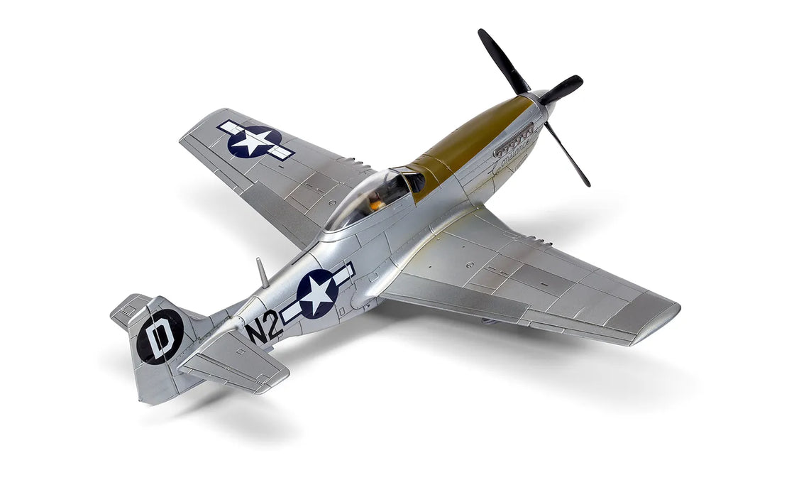 AIRFIX A55013 1/72 P51D Mustang Small Starter Set (With Paint & Glue)