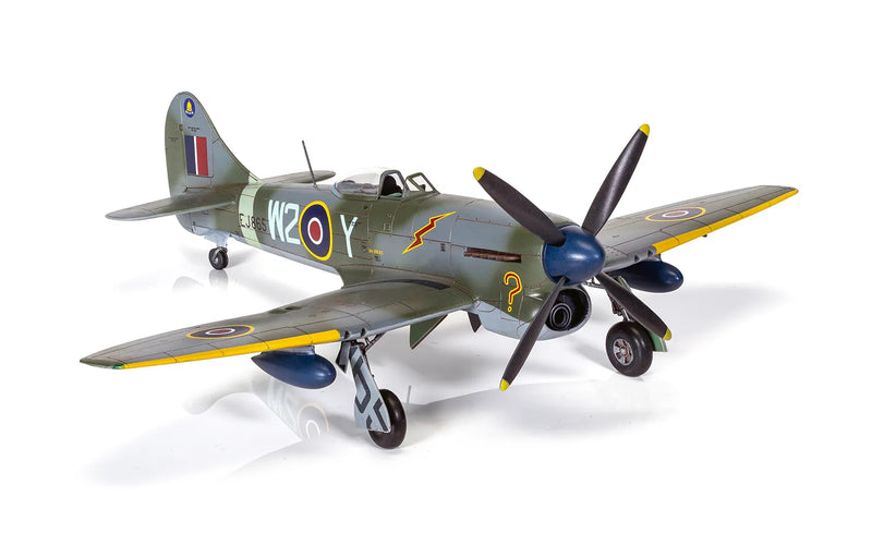 AIRFIX Models A02110 1/72 Hawker Tempest Mk.V Post War Model Aircraft Kit