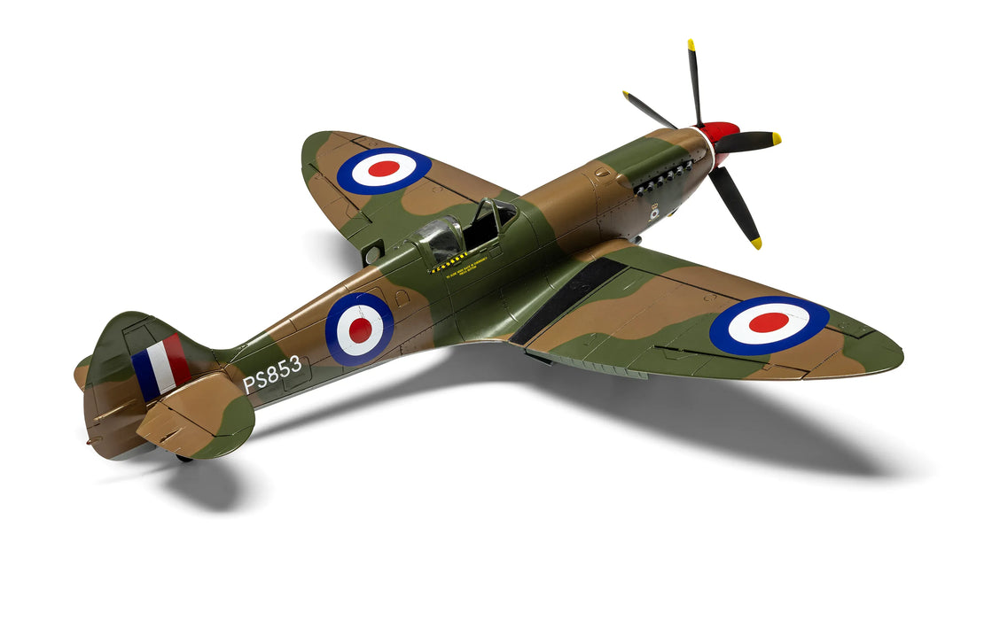 AIRFIX Models A05119 1/48 Supermarine Spitfire PR.XIX Model Aircraft Kit