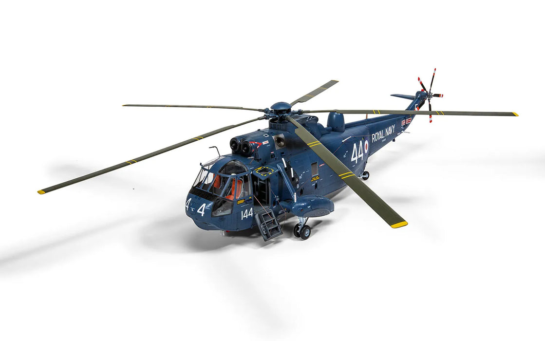 AIRFIX Models A11006 1/48 Westland Sea King HAS.1/HAS.5/HU.5 Helicopter Model Kit