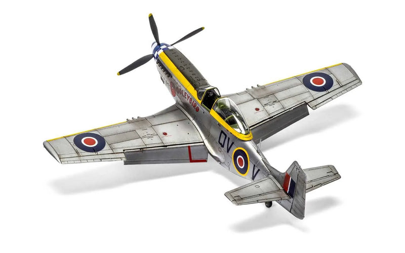 AIRFIX Models A05137 1/48 Mustang Mk.IV / P-51K Mustang Model Aircraft Kit