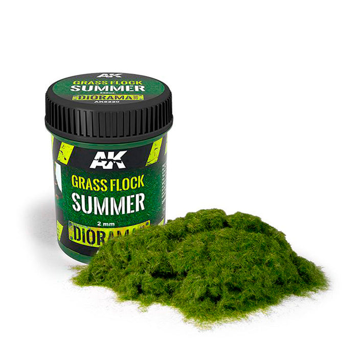 AK Interactive 8220 Diorama Series: Summer Grass Flock 250ml Bottle