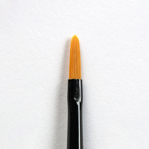 AK Interactive B014 Filbert 2 Synthetic Brush