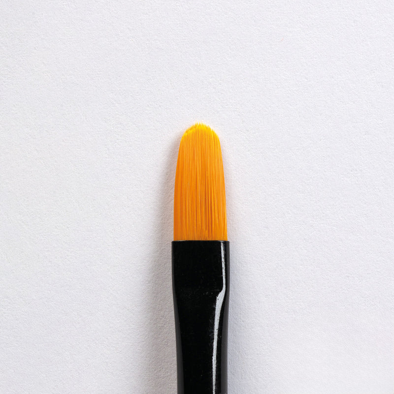 AK Interactive B016 Filbert 6 Synthetic Brush