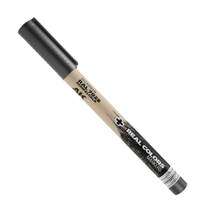 AK Interactive RCM018 Real Color Paint Marker - Dark Yellow RAL7028