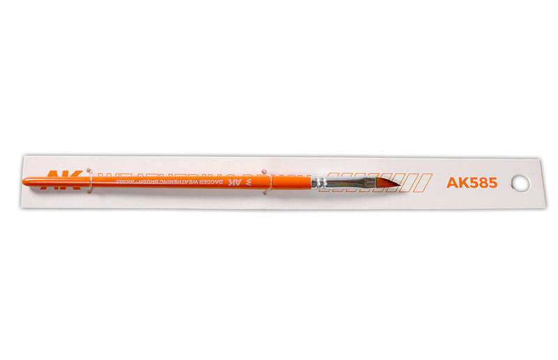 AKI 585 Dagger Triangular Shape Weathering Brush