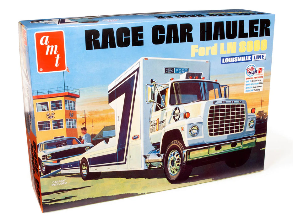 amt 1316 1/25 Ford LN 8000 Race Car Hauler Skill 3 Model Kit