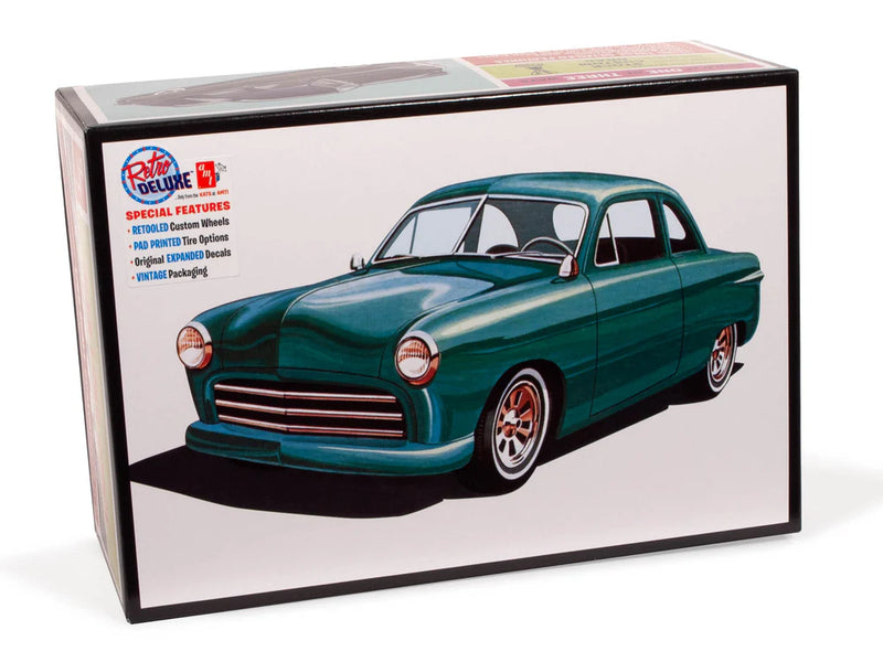 amt 1359 1/25 1949 Ford Coupe The 49’er Skill Level 2 Model Kit