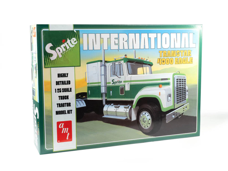 amt 1394 1/25 International Transtar 4300 Eagle Sprite Skill Level 3 Model Kit
