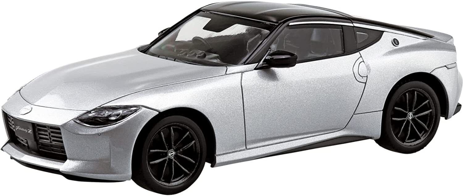 Aoshima 06263 1/32 The Snap Kit #17-D Brilliant Silver Nissan RZ34 Fairlady