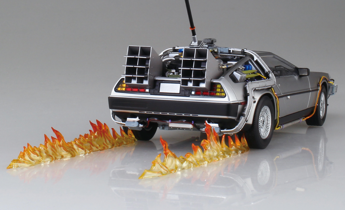 Aoshima 06436 1/24 Movie Mecha Time Machine From Back To The Future Part I Model Kit
