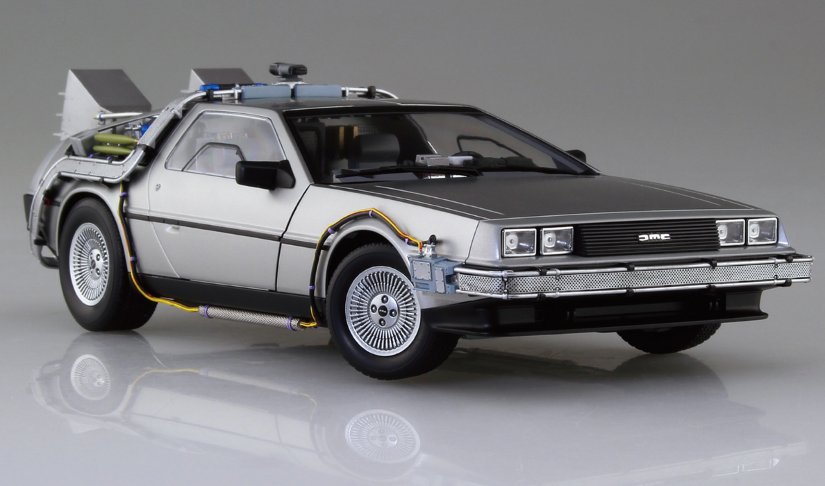 Aoshima 06436 1/24 Movie Mecha Time Machine From Back To The Future Part I Model Kit