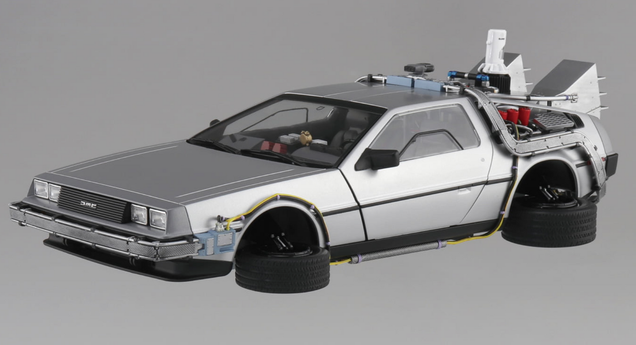 Aoshima 06437 1/24 Movie Mecha BT-02 Time Machine From Back To The Future Part Ⅱ Model Kit