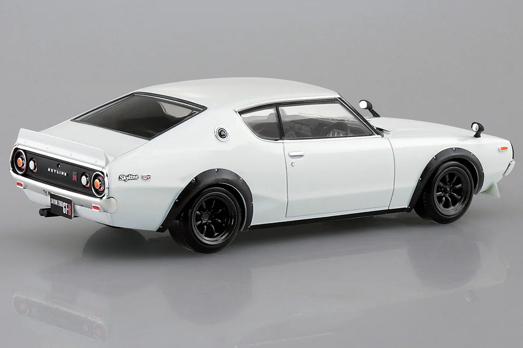 Aoshima 06683 1/32 The Snap Kit #18-SP2 White Nissan C110 Skyline GT-R
