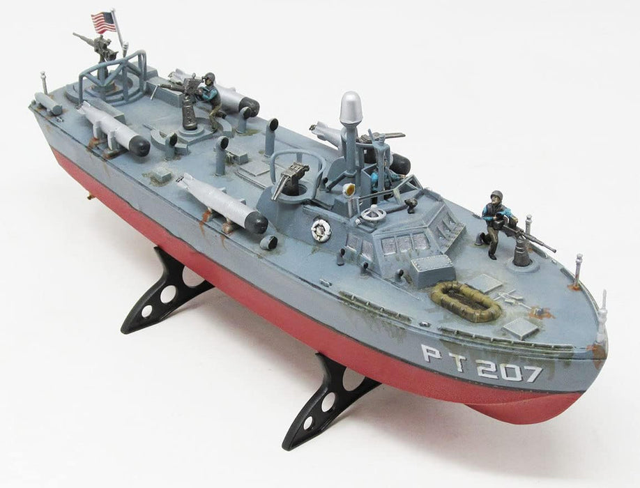 Atlantis Models 9001 US Navy Air Land & Sea with Sherman Tank, H25A  Helicopter and PT Boat