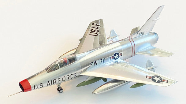 Atlantis Models H236 1/70 F-100C Super Sabre Model Aircraft Kit