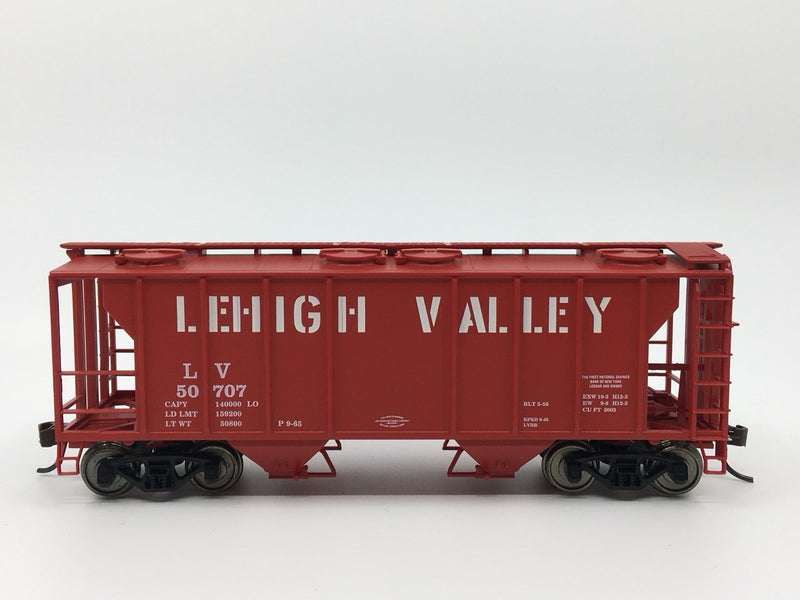 Atlas 1815 HO Scale PS-2 2 Bay Covered Hopper Lehigh Valley LV 50707 - USED