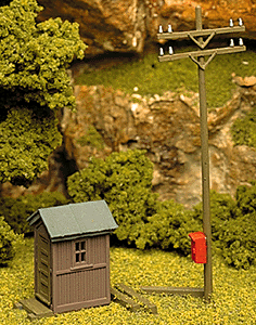 Atlas 705 HO Scale Telephone Pole Shanty Kit