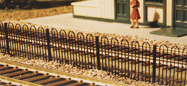 Atlas 774 HO Scale Hairpin Style Fence