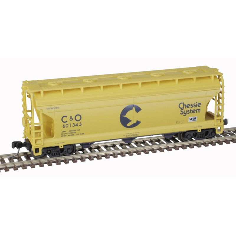 Atlas Trainman 50006113 N Scale ACF 3560 Covered Hopper Chessie C&O 601343