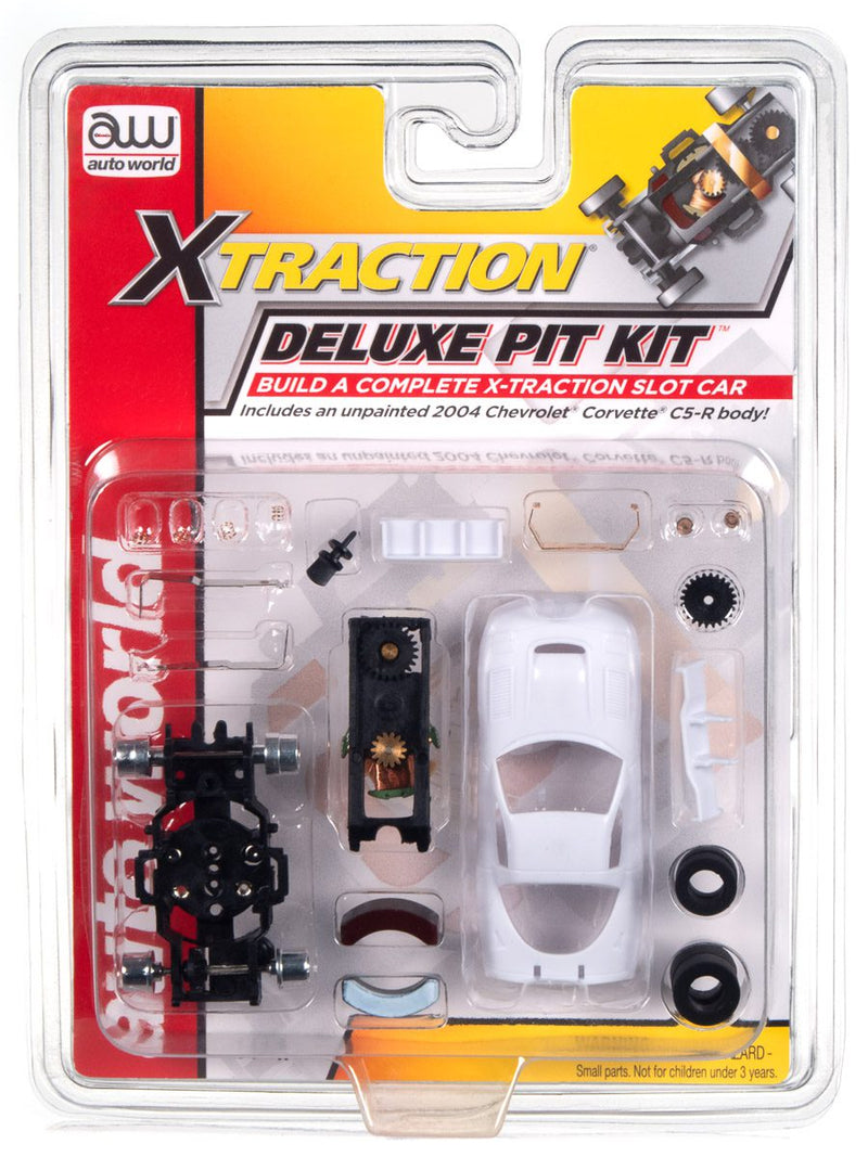 Auto World TRX124 HO Scale X-Traction Deluxe Pit Kit - 2004 Chevrolet Corvette C5-R