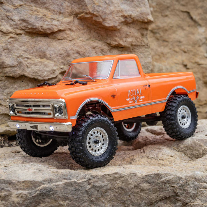 Axial AXI00001V2T3 SCX24 1/24 4x4 RTR 1967 Chevrolet C10 Crawler Orange