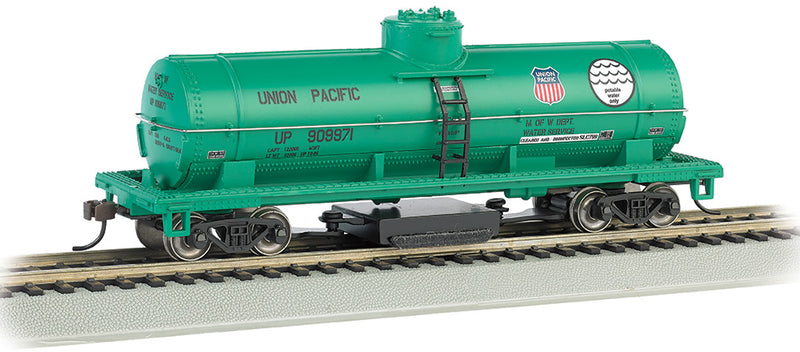 Bachmann 16305 HO Scale Track Cleaning Tank Car Union Pacific "Potable Water" UP