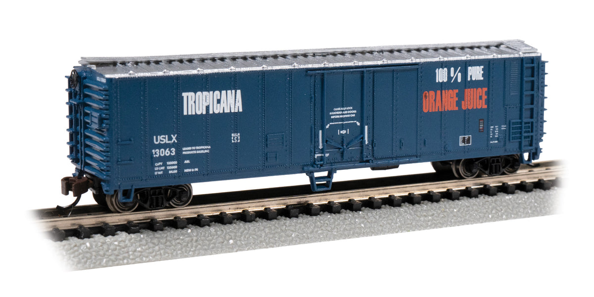 Bachmann 17960 N Scale 50' Steel Reefer Tropicana USLX 13063 — White ...