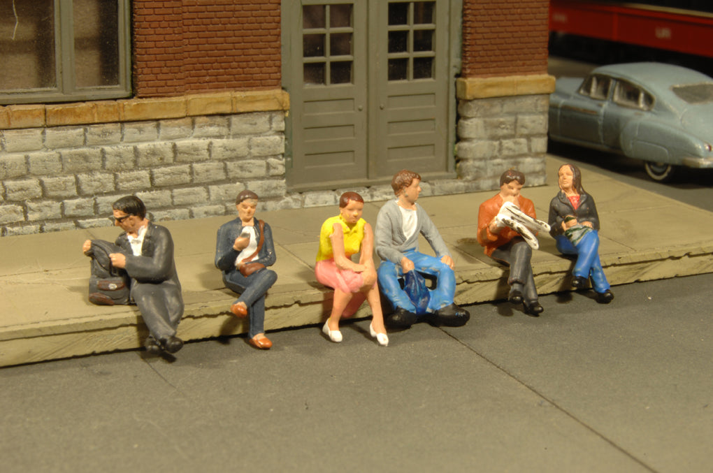 Bachmann SceneScapes 33111 HO Scale Seated Platform Passengers Figures (6 Pack)